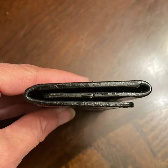 Louis Vuitton Vernis Keyholder Dyed - Picture 3 of 8